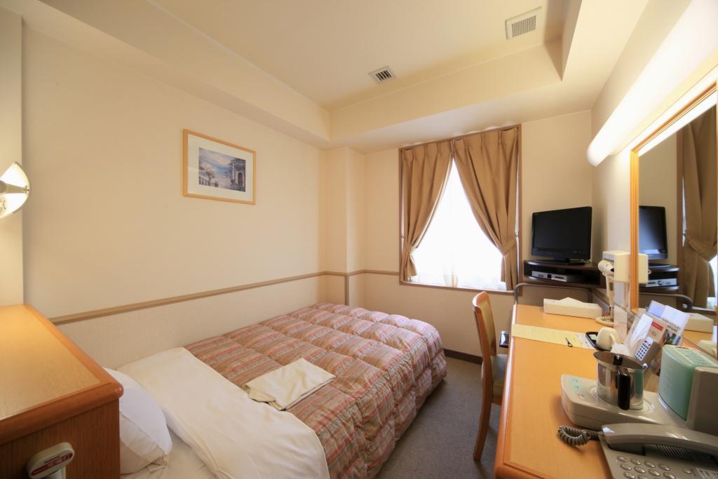 Crown Hills Tsuchiuraekihigashi Hotel Eksteriør billede